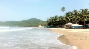 Cockerel Traditional Goan 2BHK Entire Home - Image 4