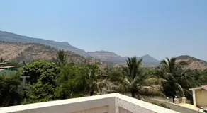 VALLEY VIEW VILLA - Image 5