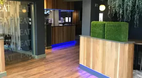 Beverley Hotel - Image 3