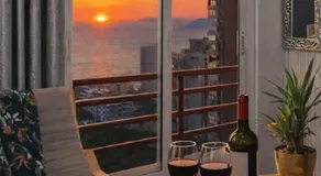 Kalifornia Benidorm Playa Piscina, Terraza Privada y Parking Gratis - Image 2