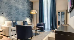 FOUR Suites Pantheon - Image 2