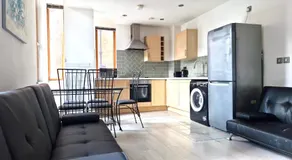 Central Spacious - Image 2