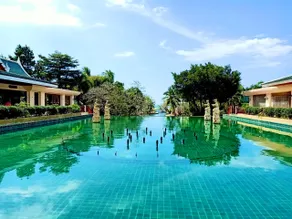 Miracle Island Resort - Image 3
