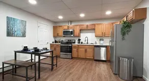 Birch Suite: 2 Bedroom, King Bed, Pour Over Coffee - Image 5