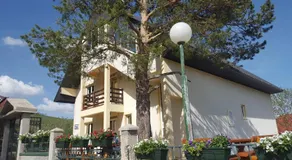 Guest House Tiha noć - Image 4
