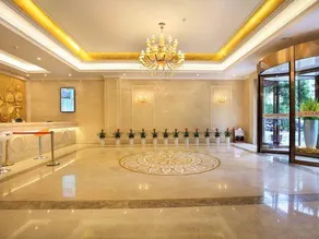 Vejasi International Hotel - Image 4