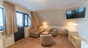 Hotel Karupesa - Image 2