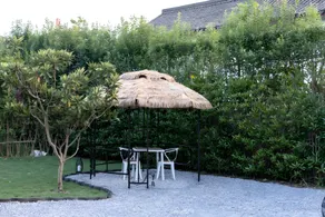 Floral Woshou Mountain Villa - Image 2