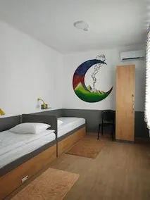 ololoFreelander work and travel Hostel - Image 4