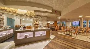 Hotel Luna Rossa - Image 4
