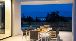 The Oasis, luxury Villa in Nidri - Image 4