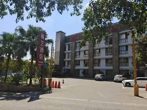Nanyi Hotel - Image 4