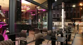 Hôtel & Brasserie Univers - Image 2