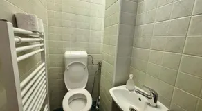 Studio Apartment in the Center - Image 4