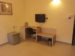 Lovely 4 bedroom serviced apartment in Hyderabad - Image 5