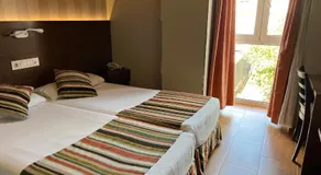 Hostal Los Coronales - Image 3