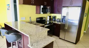 Red Hook Retreat with Stunning Ocean Views - Image 2