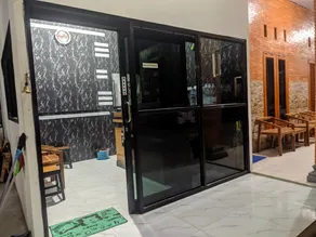 Artica 153 Hotel & Homestay - Image 2