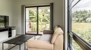 Summer Resort in Nakhon Nayok - Image 2