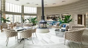 The Headland Hotel and Spa - Image 2