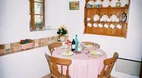 3 Bed Cottage - Sleeps 5 - Garden - Parking - Wifi - Image 5