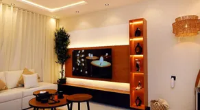 شقة فاخرة vip دور ارضي ثلاث غرف - وصول ذاتي - Image 3