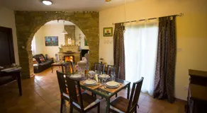 George Houses - Image 2