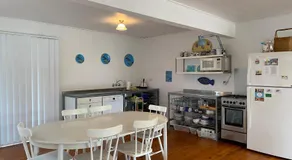 Hove Too - Image 2