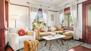 Classic San Diego Home w/ Outdoor Lounge & Vintage Charm Casa Craftsman by Avantstay - Image 2