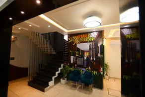 HOTEL FOUR SQUARE - Image 4