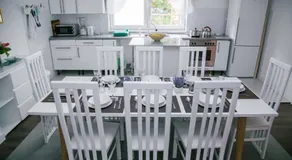 LGP Exclusive Apartment - Image 4