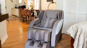 Projector - 5 mins to DT - 4 King Beds - Massage Chair - Image 5