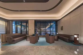 Crystal Orange Shenyang Municipal Government Airport Hotel - Image 3