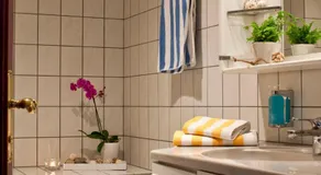 Hotel Neuer Karlshof - Image 4