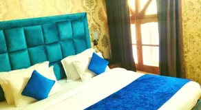 The Alpine Hotel - Image 2