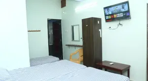 sri mahalakshmi guest house - Image 2