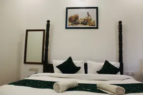 Hotel Aryan Villa - Image 5