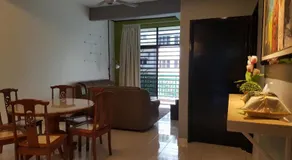 Tulip Hotel - Image 5