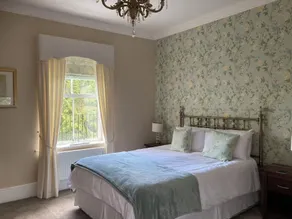 The Old Lodge Guest House - Image 2