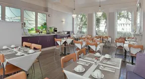 Harlingford Hotel - Image 3