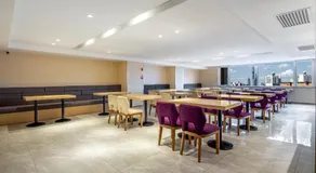 Lavande Hotel Beijing Tiananmen Square Wangfujing Street Branch - Image 2