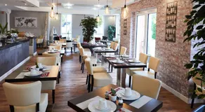 Hotel Garni am Schloss - Image 2