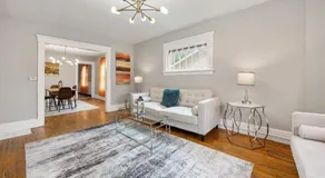 Modern Renovated 2BR Near SU, Zoo, Destiny & Downtown - Image 2