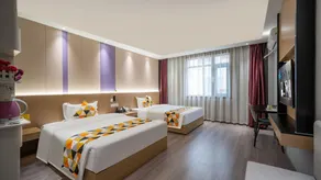 Chengdu Glass Hotel (Shiling Chengdu University) - Image 5