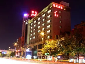 Camellia Hotel - Image 4