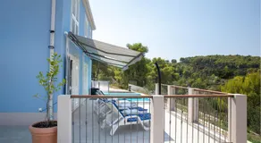 3 Bedroom Beautiful Home In Sutivan - Image 4