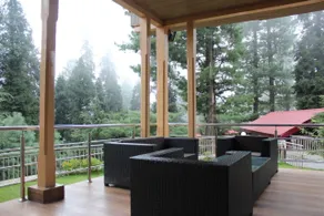 Blue Pine Retreat - Image 2