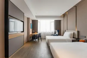 Atour Hotel Shangxing Lu Xun s Hometown - Image 3