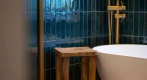 Newly renovated 4 Bedroom Cottage with Wood Burner - Image 5