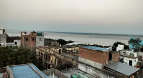 Bliss Guest House Assi Ghat - Image 5